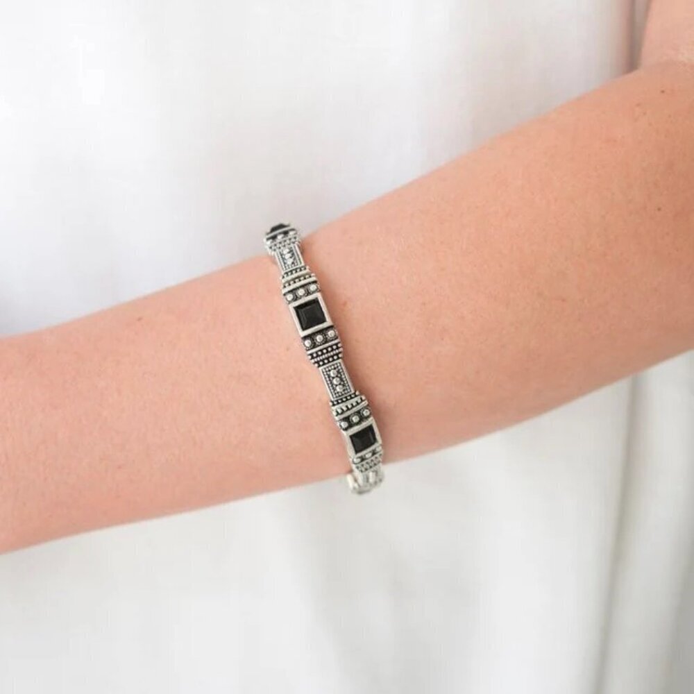 Paparazzi Jewelry - Totally Traveler - Black Bracelet - Vintage